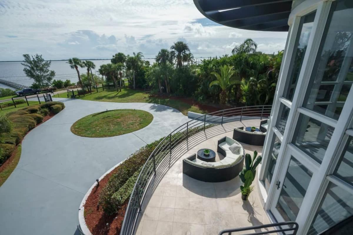 9000 Sf Waterfront Mansion Pool Boat Dock Theater Villa Fort Pierce Exterior foto